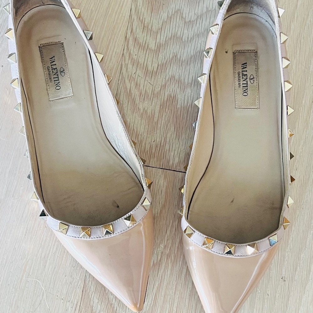Valentino Rockstud Flats nude, size 38 (US size 8)